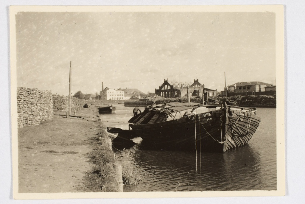 Puulodi Emajõel, Tartu 4. X 1941