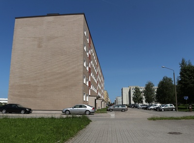 foto, Viljandi, Männimäe elamud, 1983, foto K.Kuusk rephoto