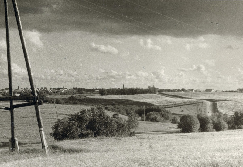 Vaade Viljandile Musta teelt.