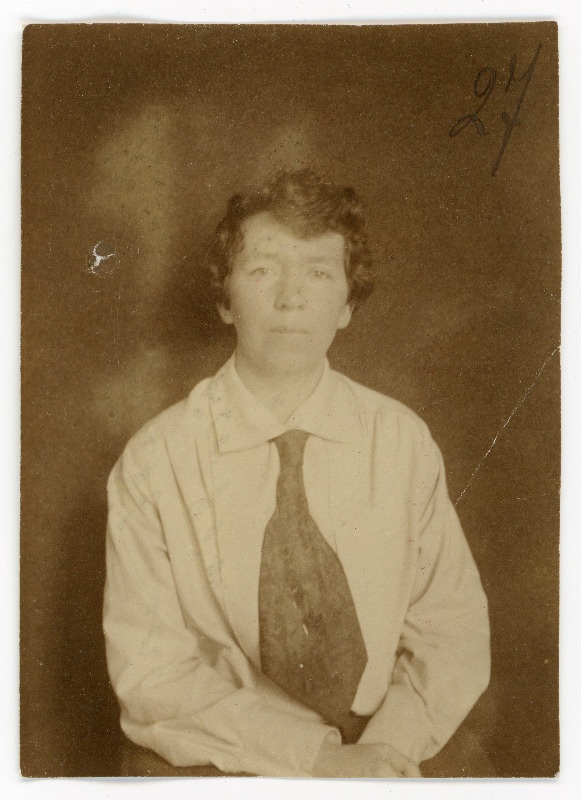 Helene Nikolai t Fendt, s 14.04.1896, portreefoto