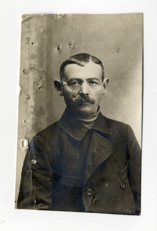 Grigori Mihaili p. Lurje dokumendifoto.