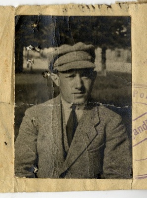 Viljandi linna elaniku Leib Nachumov (Nochmunov). Dokumendifoto Eesti Vabariigi ajutiselt isikutunnistuselt.  duplicate photo