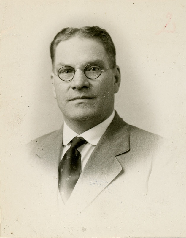 August Hansu p Lauk