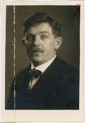 Arnold Antoni p Liikane  duplicate photo