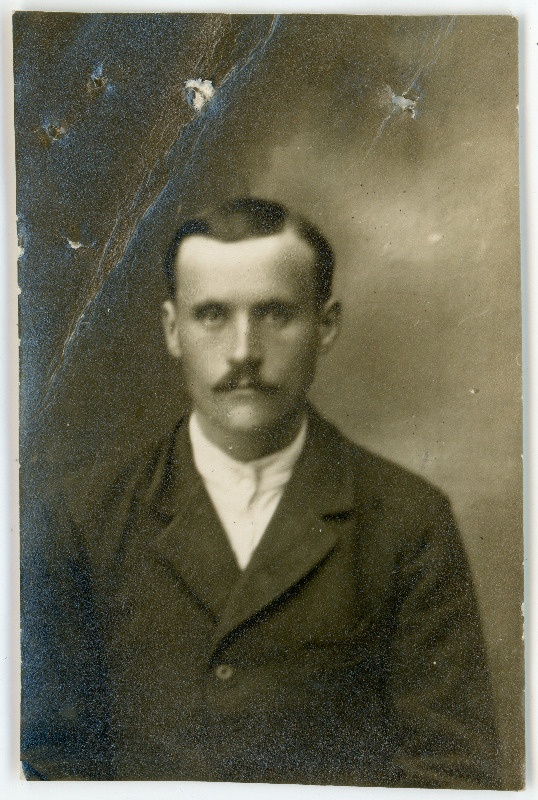 Ivan Andrese (Andrei) p Markitan