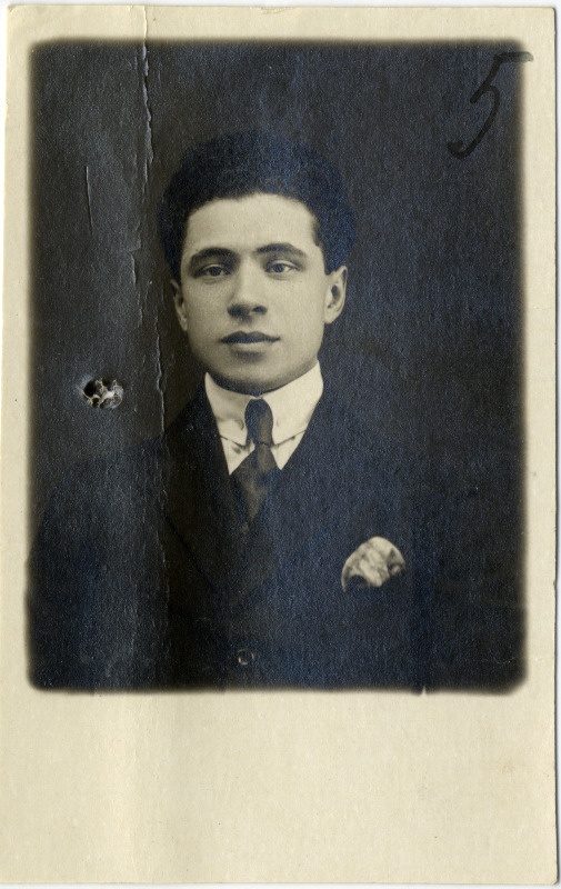 Johel Ari p. Pats'i dokumendifoto.