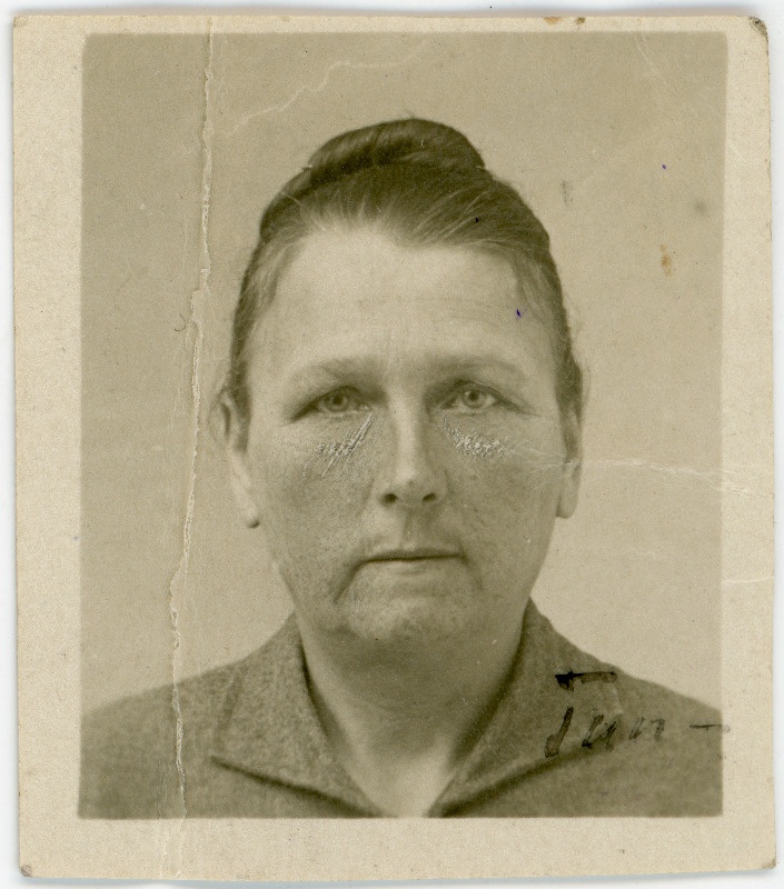 Julie Karli t Tihomirova