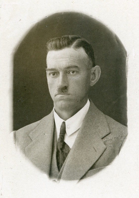 Hermann Roberti p Treu