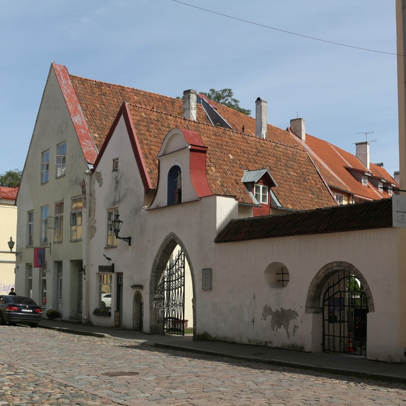 Vene t. 16. Katoliku kiriku värav rephoto