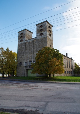 Pauluse kirik Rakveres, vaade hoonele. Arhitekt Alar Kotli rephoto