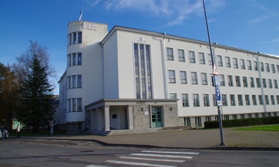 Rakvere gümnaasium, vaade. Arhitekt Alar Kotli rephoto