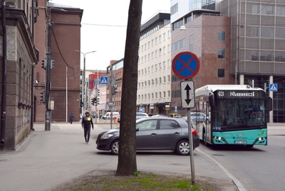 Tallinn, Narva maantee 28, vaade Ülem-Jõe tänava poolt. rephoto