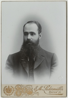 Pastor Nikolai Deringer, portreefoto  duplicate photo