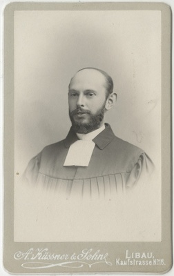 Pastor August von Johannsohn, portreefoto  duplicate photo