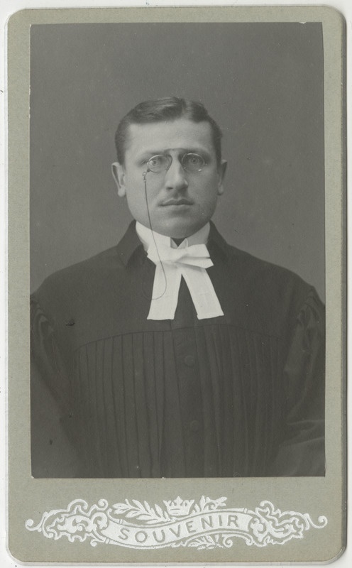 Kuusalu pastor Karl Eduard Ney, portreefoto