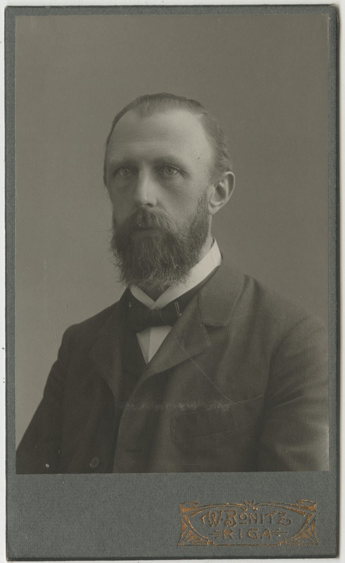 Pastor Fedor Heinrichsen, portreefoto