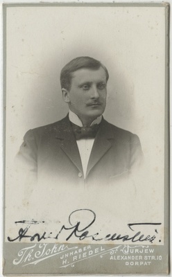 Järva-Jaani pastor Arved Rosenstein, portreefoto  duplicate photo