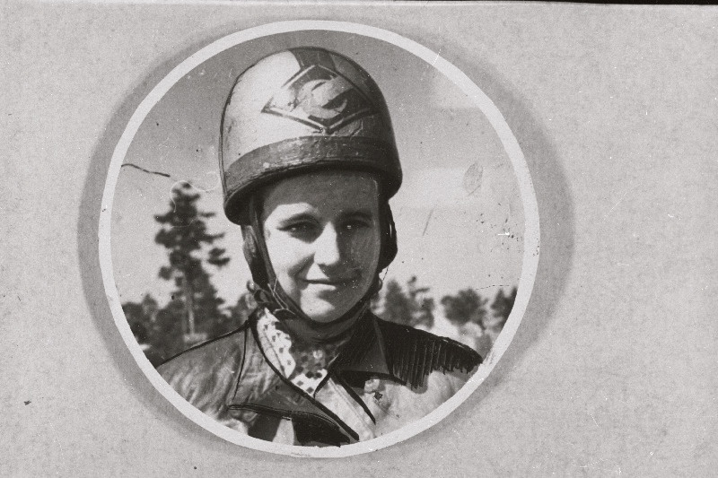 Motosportlane Virve Gustel-Laur.