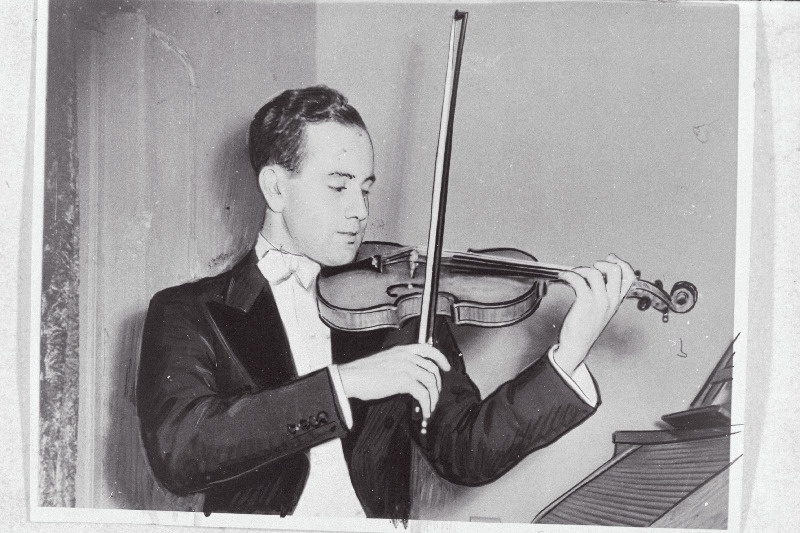 Oistrahh, Igor - rahvusvahelise viiuldajate konkursi laureaat.