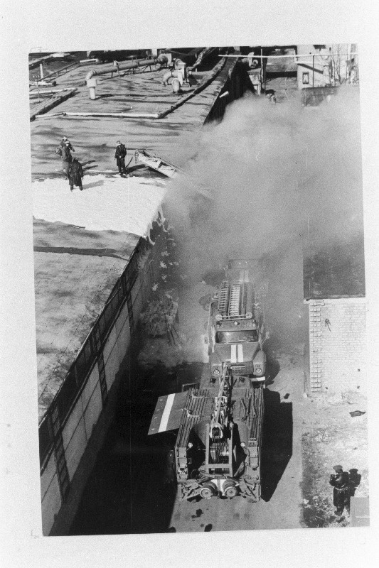 Eesti NSV Siseministeeriumi Tuletõrje Valitsuse ja Tallinna Teadusliku Mööblitootmiskoondise Standard mööblitsehhi vabatahtliku tuletõrjemaleva ühine õppus