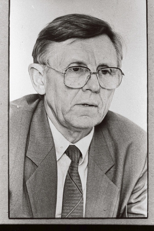 Laansalu, Ants – põllumajandusministeeriumi nõunik.