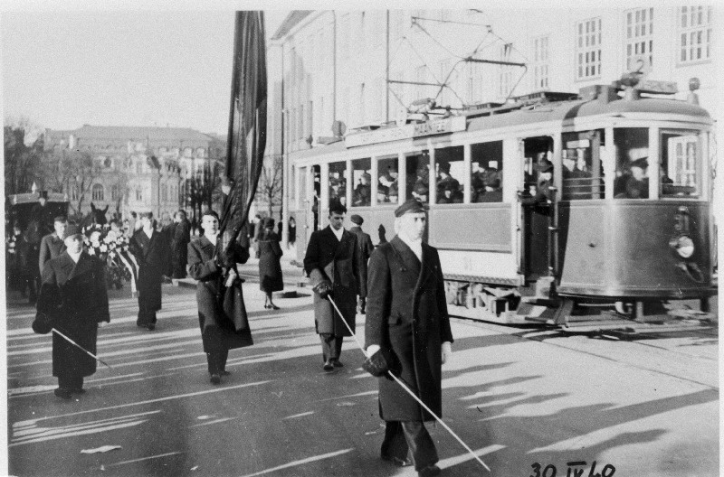 Korporatsioon Vironia auliikme arhitekt Arthur Perna matus.