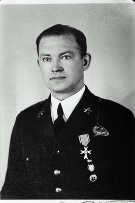 Veltveebel A. Arm.  duplicate photo