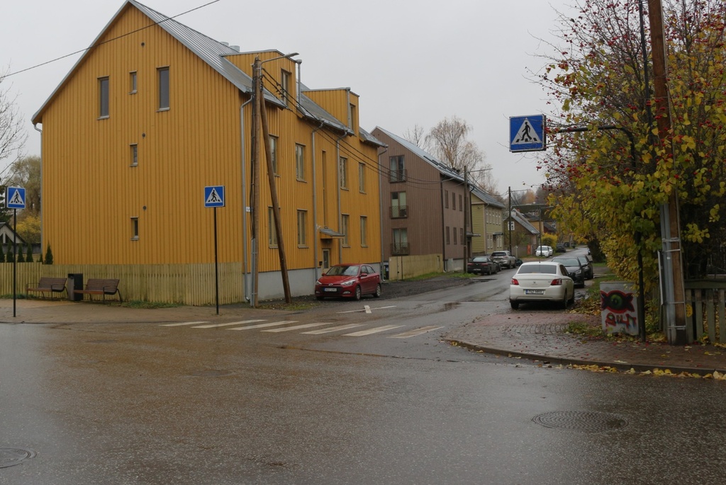 View Kartuli Street by the river during the spring of 1950. Tartu rephoto