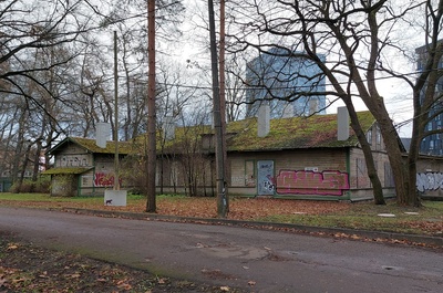Building in the land area of Seewald Spirit Hospital in Tallinn rephoto