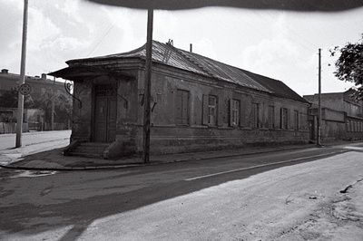 Tallinna tänavad. Tuttavad. võtteid sm Meierthalile.  similar photo