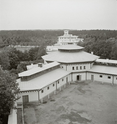 Toila Oru  similar photo