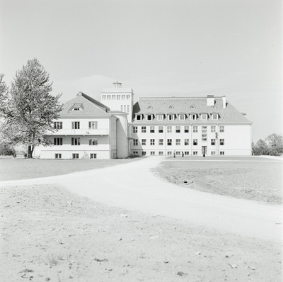 Toila Oru koolimaja  similar photo