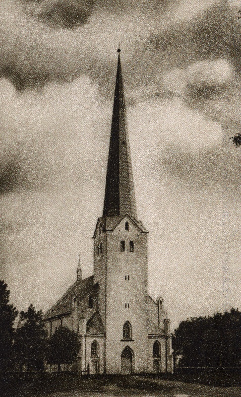 Tarvastu Peetri kirik.