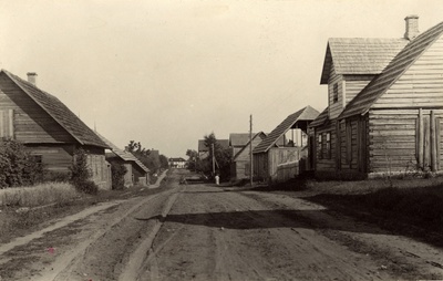 Räpina maantee Võõpsu alevis.  duplicate photo