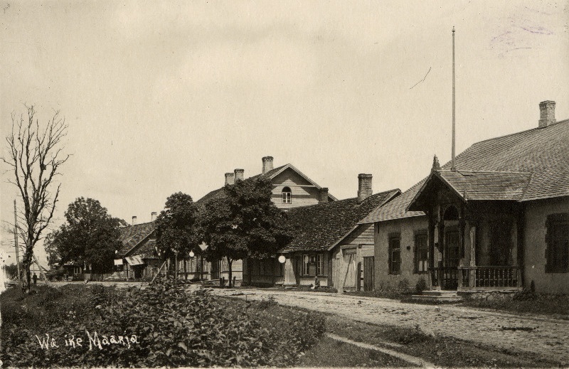 Väike-Maarja alevik.