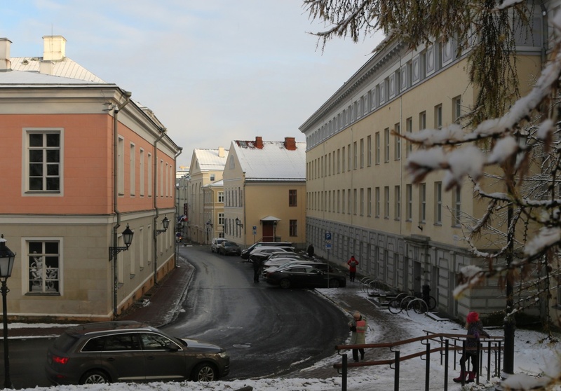 Vaade Kingissepa tänavale Tartus. rephoto