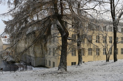 Tartu ülikooli hooned. Keemiahoone, Tähe t. klubi, majandusmaja rephoto