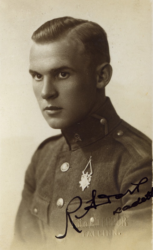 Sõjaväe Ühendatud Õppeasutused. Kadett Rudolf Adorv (Ruut Aarelo).