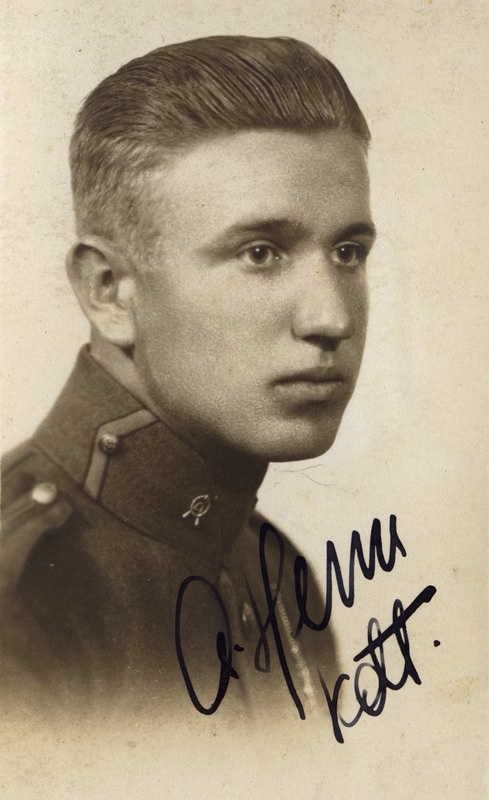 Sõjaväe Ühendatud Õppeasutused. Kadett Adolf Herm.