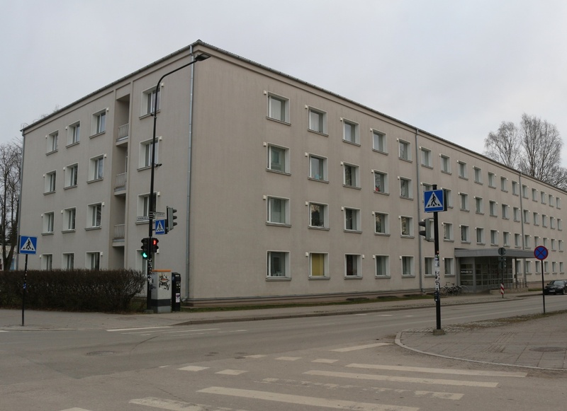 TRÜ ühiselamu Pälsoni 14 (Pepleri 14; arh A. Matteus).  Tartu, 1960. rephoto