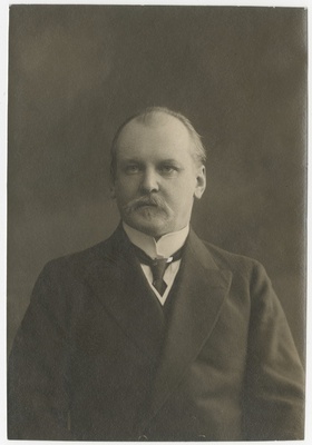 Pärilik aukodanik Edgar Höppener, portreefoto  duplicate photo