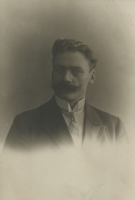 Andres Leps, portreefoto  duplicate photo