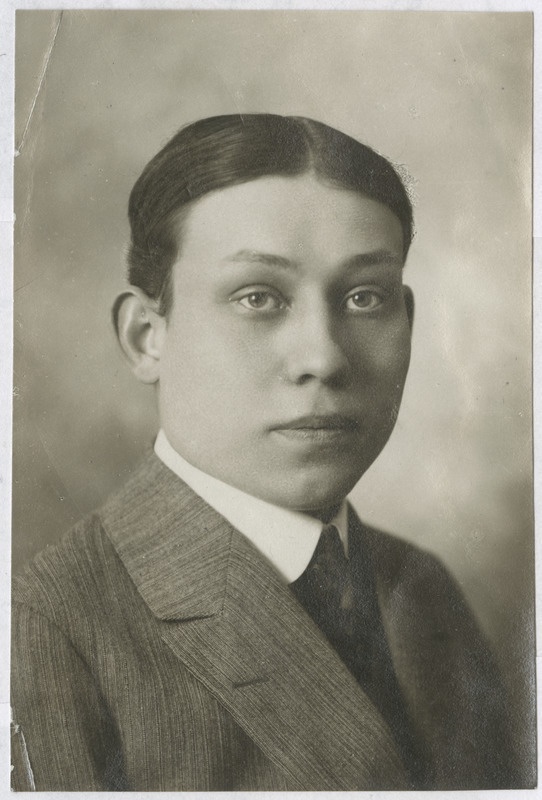 Otto Suhharovi autojuht Adolf Levald, portreefoto