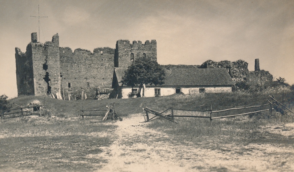 Toolse ordulossi varemed