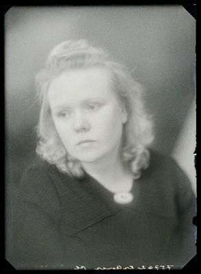 Kraner.  duplicate photo