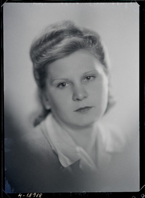 Helga Riiga.  duplicate photo