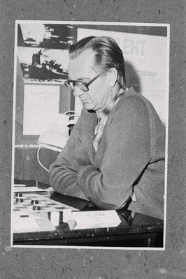 Spordiühingu "Jõud" 1984.a. meister vene kabes Heinar Jahu.  duplicate photo