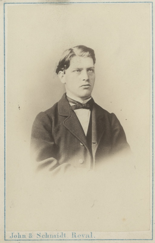 Korporatsioon "Estonia" liige Hugo Wilhelm Hoffmann, portreefoto