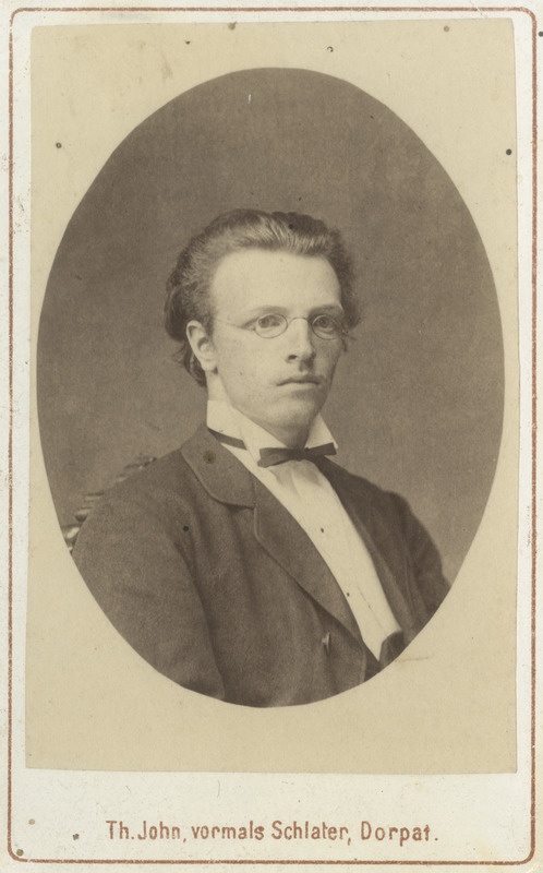 Korporatsioon "Estonia" liige Hermann Haller, portreefoto