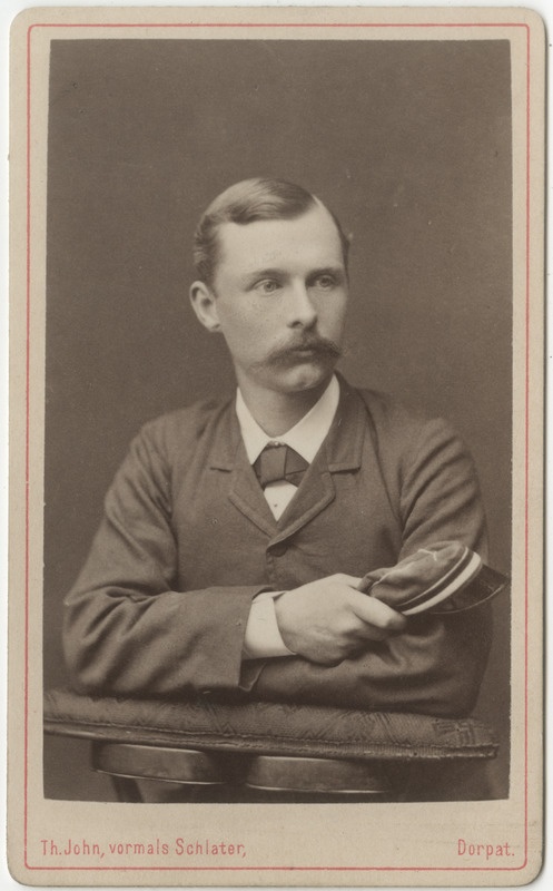 Korporatsioon "Estonia" liige parun Eduard Toll, portreefoto